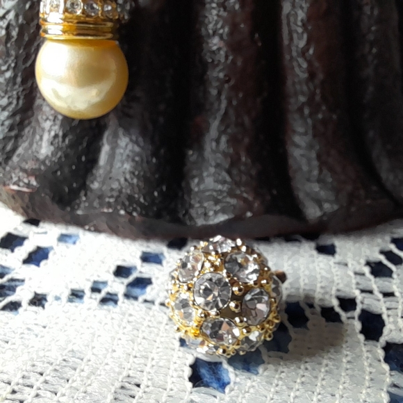 Nolan Miller "Spectacular InterChangeAble Pendant" Necklace With Three Looks - Picture 7 of 14